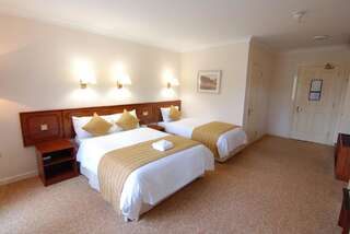 Отель Central Hotel Donegal Донегол Двухместный номер Делюкс с 1 кроватью и видом на реку — Только размещение-2
